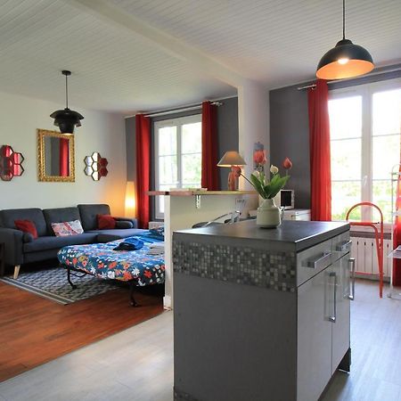 Disponible - Appartement Entier - Ligne H 15Mn Paris-Gare Du Nord, Parking Rue Gratuit, 4 Pers, Station De Train En Face Toutes Les 15Mn, Hippodrome, Cdfas, Universite, Borne Electrique, 1Er Etage Обонн Екстер'єр фото