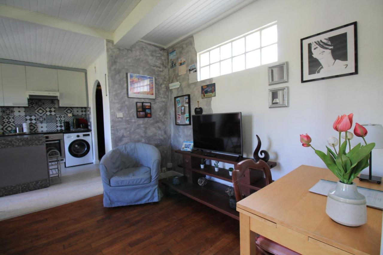 Disponible - Appartement Entier - Ligne H 15Mn Paris-Gare Du Nord, Parking Rue Gratuit, 4 Pers, Station De Train En Face Toutes Les 15Mn, Hippodrome, Cdfas, Universite, Borne Electrique, 1Er Etage Обонн Екстер'єр фото