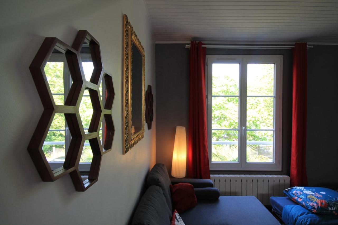 Disponible - Appartement Entier - Ligne H 15Mn Paris-Gare Du Nord, Parking Rue Gratuit, 4 Pers, Station De Train En Face Toutes Les 15Mn, Hippodrome, Cdfas, Universite, Borne Electrique, 1Er Etage Обонн Екстер'єр фото