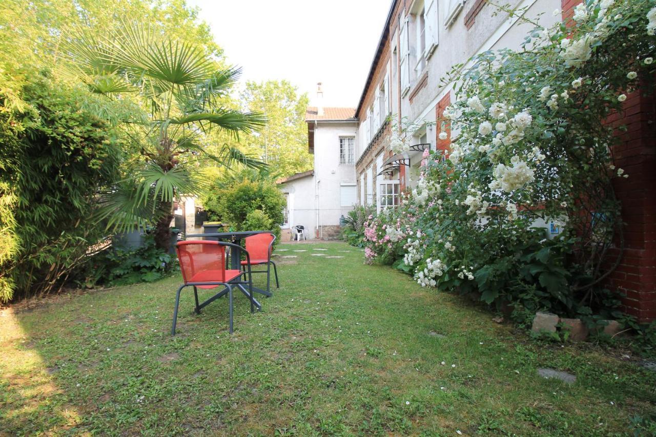 Disponible - Appartement Entier - Ligne H 15Mn Paris-Gare Du Nord, Parking Rue Gratuit, 4 Pers, Station De Train En Face Toutes Les 15Mn, Hippodrome, Cdfas, Universite, Borne Electrique, 1Er Etage Обонн Екстер'єр фото